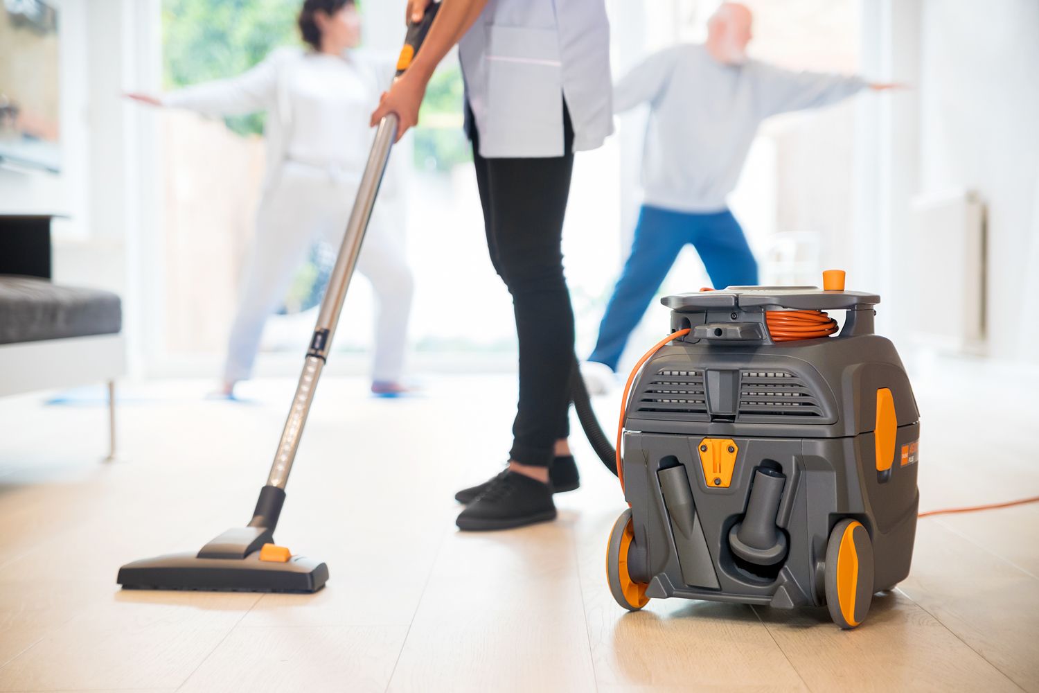 TASKI AERO in long-term care sector — medium shot